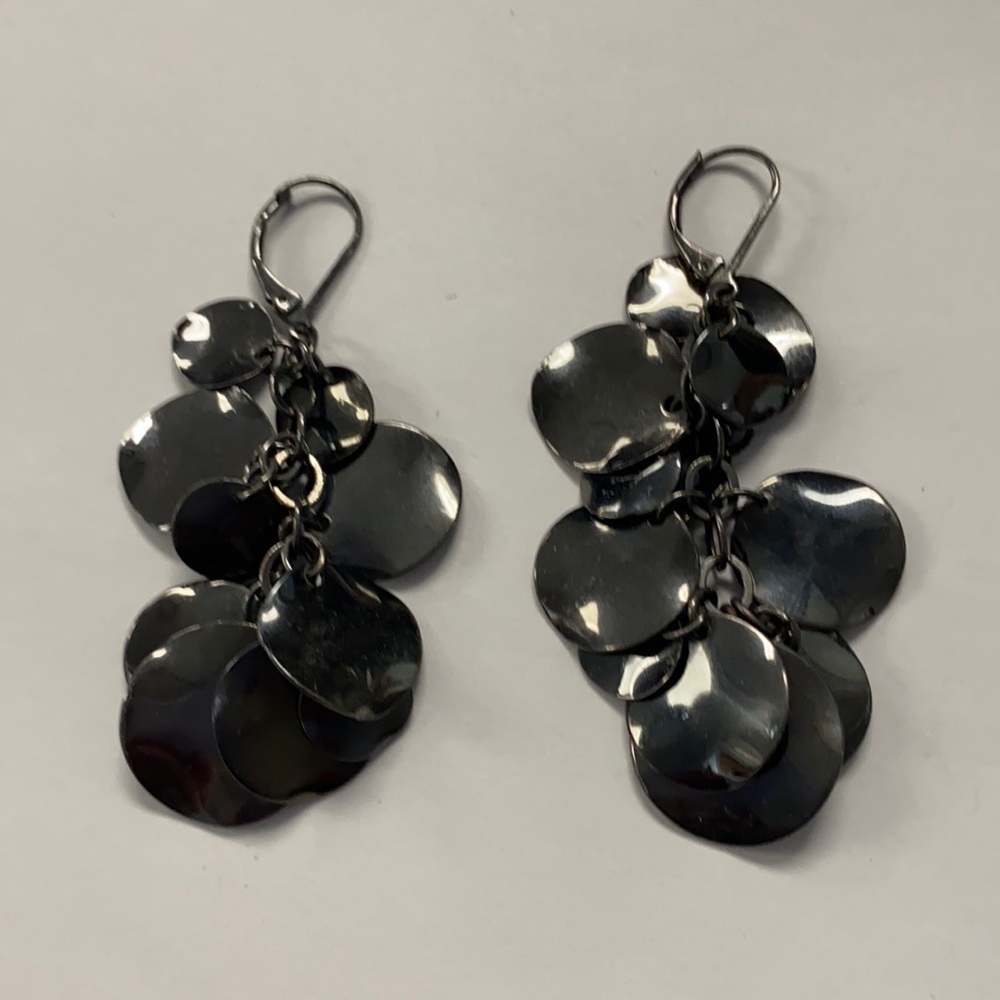Gunmetal grey dangle earrings